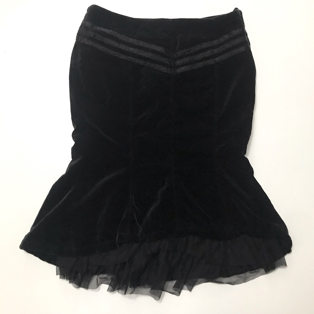 H&M MERMAID VELVET SKIRT